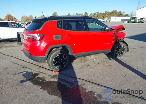 2019 Jeep Compass Trailhawk 4X4 z USA, uszkodzony, nr VIN 3C4NJDDB9KT780589